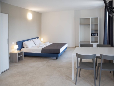 Junior Suite 1 con piscina condivisa e balcone privato