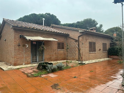 Villa in vendita a Orbetello