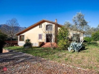 Villa in vendita a Supino