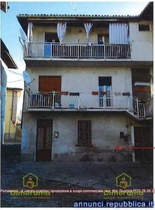 Appartamenti Erba Via Via San Maurizio 38