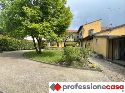 Appartamento di 85 mq in vendita - Bellinzago Lombardo