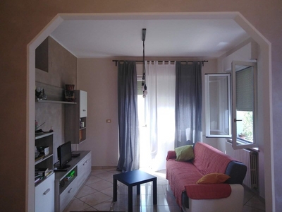 Appartamento in Affitto a Pescara, zona T.sa Via Rigopiano, 550€, 70 m², arredato