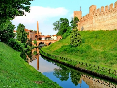 Appartamento in Vendita a Cittadella Cittadella - Centro