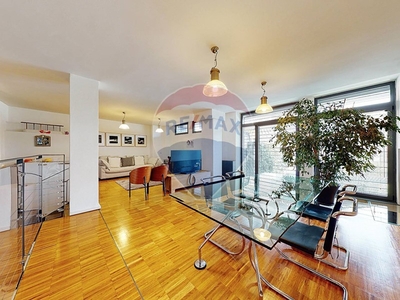 Appartamento in Vendita a Milano, zona Barona, 735'000€, 217 m²