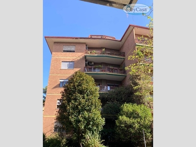 Appartamento in Vendita a Roma, zona Laurentino, 820'000€, 287 m²