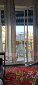 Appartamento in Via Corsica in zona Carignano a Genova