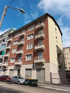 Appartamento - Quadrilocale a lingotto mercati generali, Torino