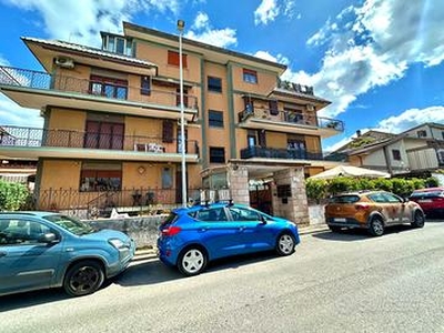 Appartamento Roma [Morena Via BivongiARG] (Morena)