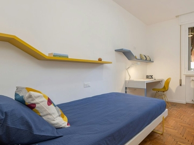 Bella camera singola in un appartamento per studenti [PD_CPD4-A_S1]
