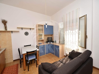 Bilocale in Affitto a Bologna, zona Costa Saragozza, 800€, 48 m², arredato