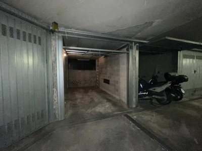 Box - Garage - Posto Auto in Vendita a Milano Romolo