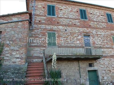 Casa Bi - Trifamiliare in Vendita a Castiglione del Lago Macchie