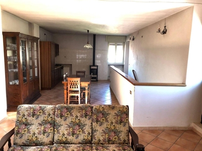 Casa indipendente in vendita a Vanzaghello