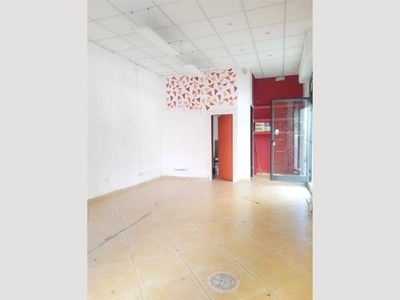 Immobile commerciale in Affitto a Palermo, zona Palagonia, 500€, 40 m²