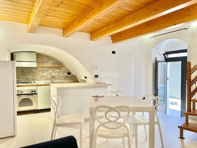 Monolocale in Affitto a Bari, zona Carbonara, 480€, 45 m², arredato