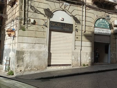 Appartamento in Affitto a Padova Istituti - Ospedali