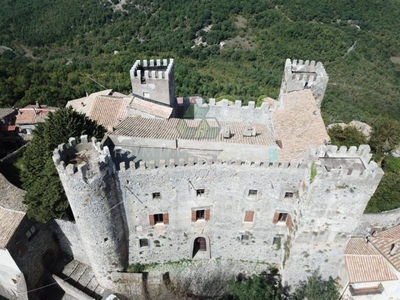 Palazzo - Stabile in Vendita a Ciciliano Ciciliano