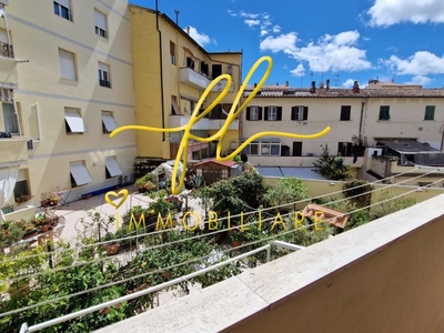 Trilocale in Vendita a Livorno, 118'000€, 70 m²