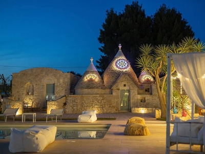 Trulli le Pupe 12 - Sei Camere da Letto Villa, Ospiti Massimo 12