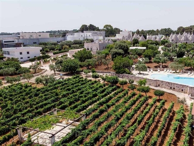 Trullo in vendita 12 Stanze da letto a Locorotondo