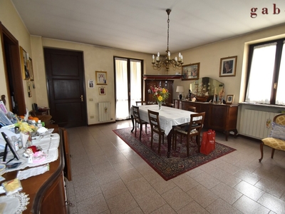 Villa di 200 mq in vendita - Abbiategrasso