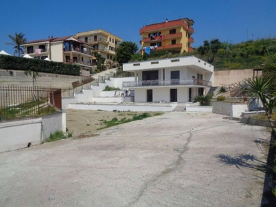 Villa in vendita a Marano Di Napoli