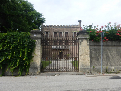 Villa in vendita Verona