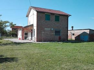 Villa in via Cavallarola - Portomaggiore
