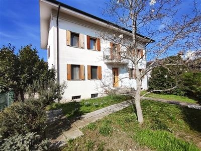 VILLE e VILLETTE - villa singola a CENTRO, Pontecchio Polesine