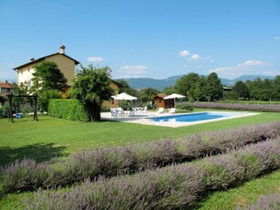 Accogliente casa a Belvedere con terrazza, piscina e barbecue