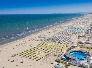 Albergo in Vendita in a Rimini