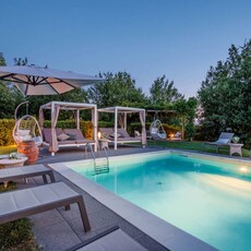 Appartamento a Capannori con giardino e piscina