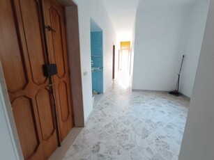 Appartamento di 5 vani /150 mq a Andria (zona CENTRO)