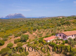 Appartamento di lusso di 400 m² in vendita Via Malesu, Olbia, Sassari, Sardegna