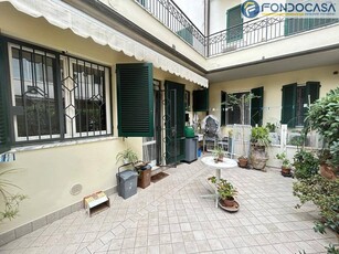 Appartamento di prestigio di 100 m² in vendita Via Paolina Buonaparte, Viareggio, Toscana