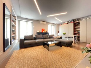 Appartamento di prestigio di 95 m² in affitto Via Giovanni da Procida, Milano, Lombardia