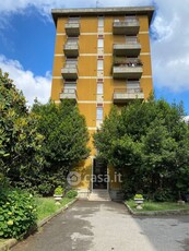 Appartamento in Affitto in Via Antonio Fogazzaro a Milano