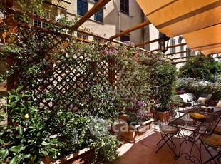 Appartamento in Affitto in Via Aurelia a Roma