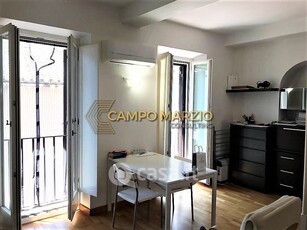 Appartamento in Affitto in Via del Corso a Roma