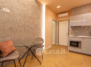Appartamento in Affitto in Via Francesco Daverio 6 a Milano