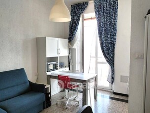 Appartamento in Affitto in Via Rodolfo Carabelli 17 a Milano