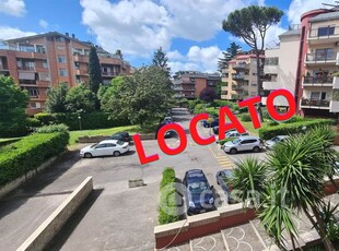 Appartamento in Affitto in Via San Felice Circeo a Roma