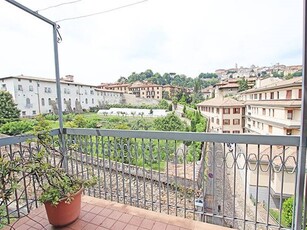 Appartamento in Vendita a Bergamo, zona Centrale, 890'000€, 209 m²