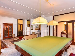 Appartamento in Vendita a Lecce, zona P. Ariosto, 650'000€, 300 m²