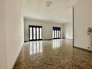 Appartamento in Vendita a Napoli, zona Vomero, 890'000€, 160 m²