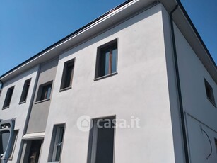 Appartamento in Vendita in Stradello Fossa Buracchione a Modena