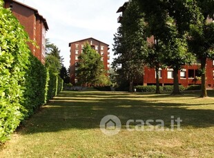 Appartamento in Vendita in Via Felice Cavallotti 153 a Monza