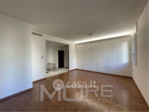 Appartamento in Vendita in Via G. Moreali a Modena