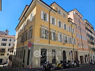 Appartamento in Vendita in Via S. Michele 9 a Trieste
