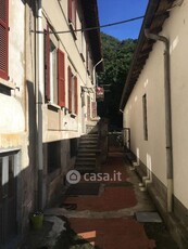 Appartamento in Vendita in Via Santo Garovaglio a Como